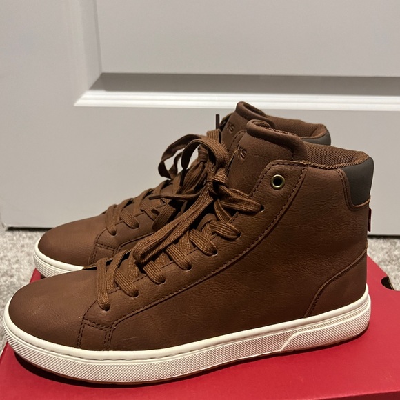 Levi’s Hightops Size 9 - Picture 5 of 5
